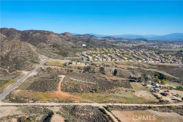 Wildomar, CA 92595,23777 Wildomar Trail