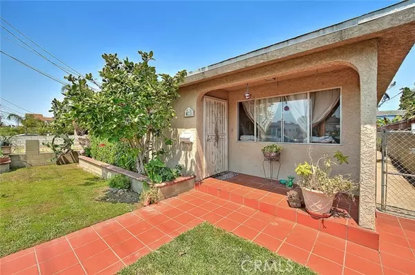 1318 N Marine Avenue, Wilmington (los Angeles), CA 90744