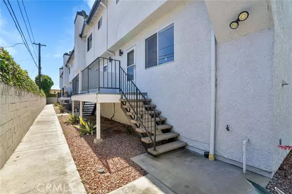 Gardena, CA 90247,14630 Halldale Avenue #7