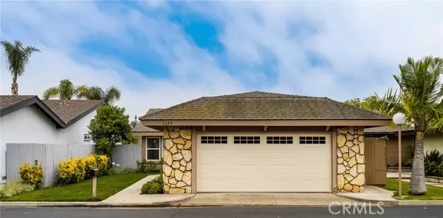 2044 E Wellington Avenue, Santa Ana, CA 92701