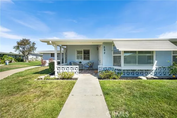 13721 Alderwood #28f, Seal Beach, CA 90740