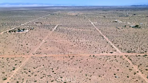 Joshua Tree, CA 92252,61624 Mercury Drive