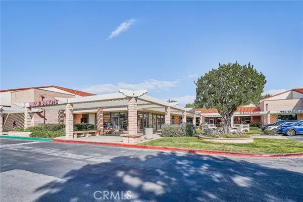 Thousand Oaks, CA 91360,413 E AVENIDA DE LOS ARBOLES