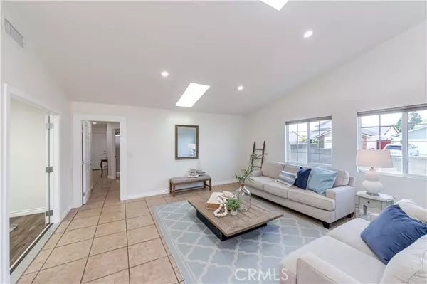 Cerritos, CA 90703,18102 Parkvalle Circle