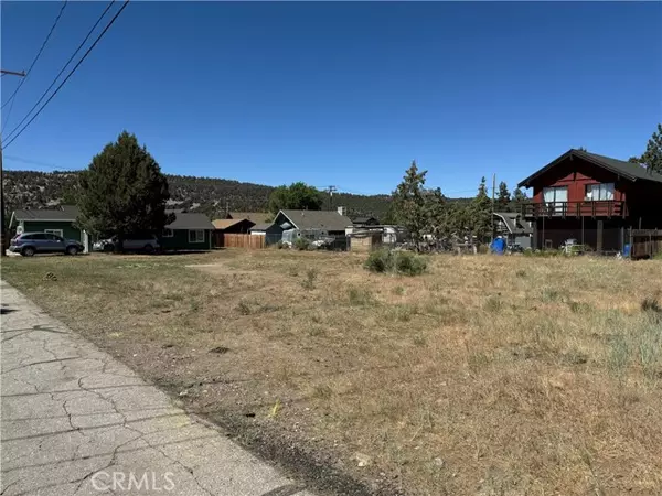 Big Bear City, CA 92314,924 Pinon Lane