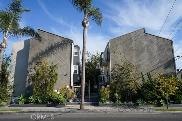 320 12th Street #10, Seal Beach, CA 90740