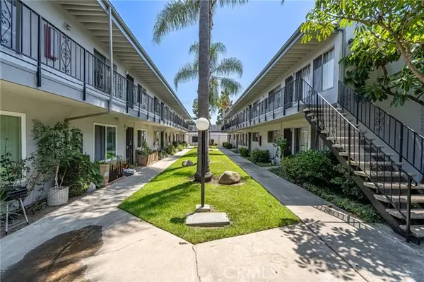 Long Beach, CA 90805,5500 Ackerfield Avenue #317