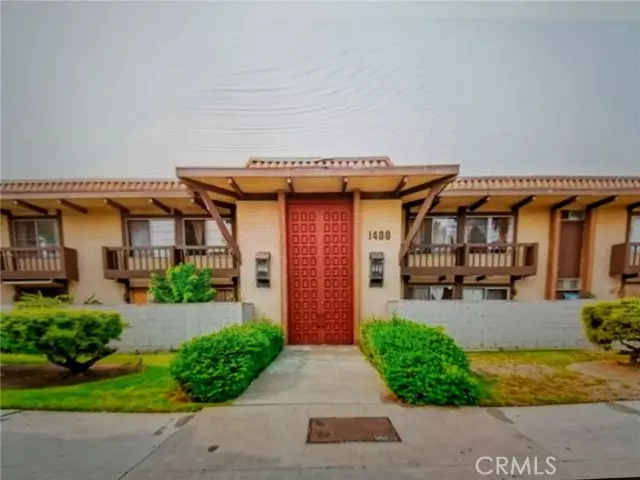 Santa Ana, CA 92704,1400 W Warner Avenue #34