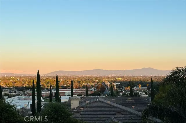 Long Beach, CA 90755,2155 Ridgeview Terrace Drive