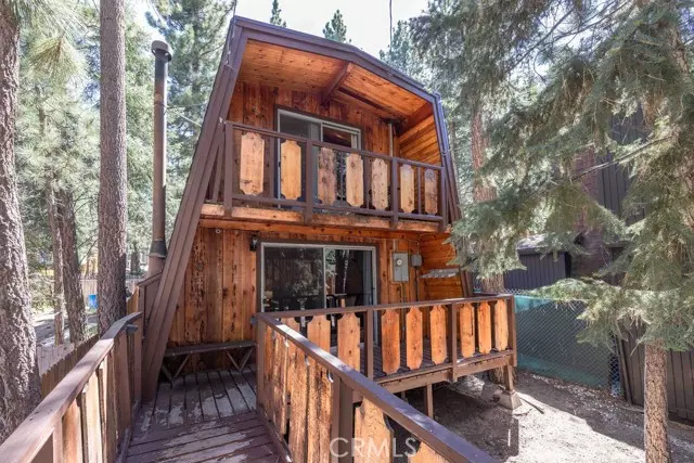 42733 Cedar Avenue, Big Bear City, CA 92315