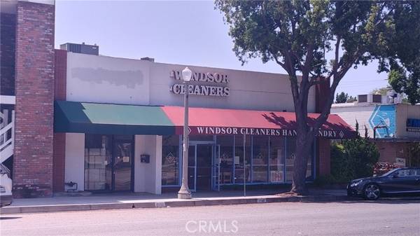 San Marino, CA 91108,2040 Huntington Drive