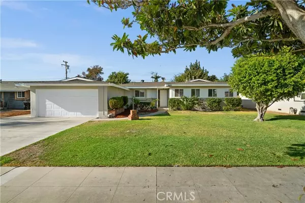 2425 W Orange Avenue, Anaheim, CA 92804