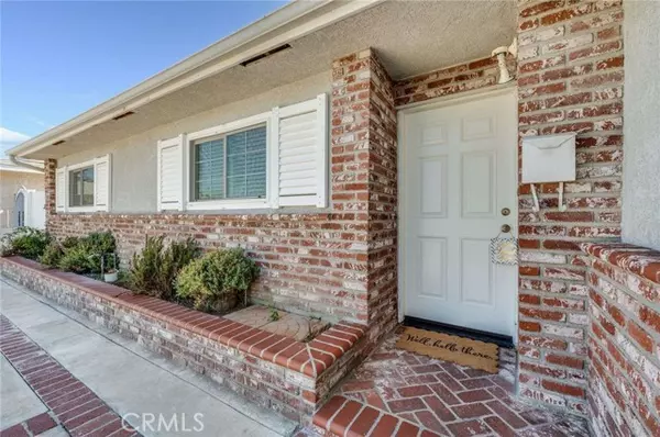 Huntington Beach, CA 92647,16722 Lucia Lane