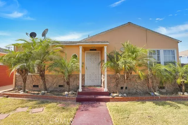 1717 Gaviota Avenue, Long Beach, CA 90813