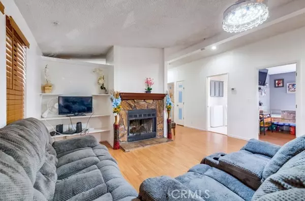 Sylmar (los Angeles), CA 91342,13691 GAVINA Avenue #616