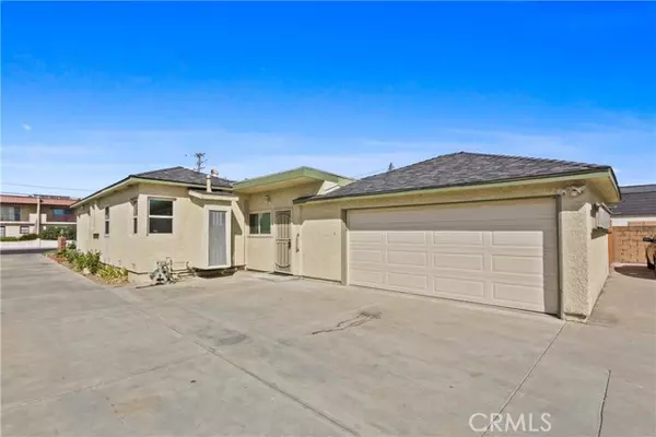 Bellflower, CA 90706,17432 Virginia Avenue