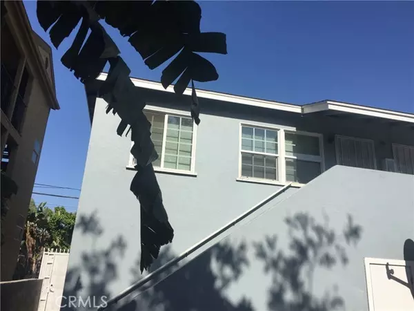 1029 Gladys, Long Beach, CA 90804