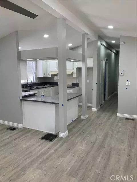 Whittier, CA 90606,10550 Dunlap Crossing Road #48