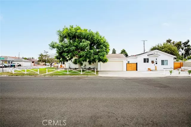 Westminster, CA 92683,9132 Mcclure Avenue