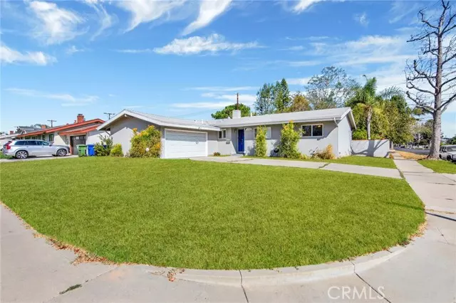 Granada Hills (los Angeles), CA 91343,10102 Debra Avenue