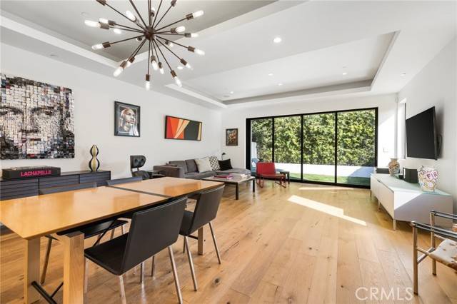 3660 Beethoven Street, Los Angeles, CA 90066