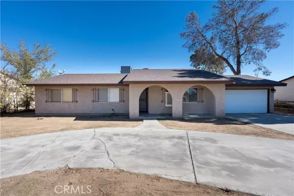 14161 Pawnee Road, Apple Valley, CA 92307