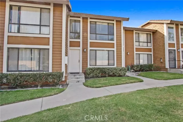 Lake Forest (el Toro), CA 92630,25885 Trabuco Road #296