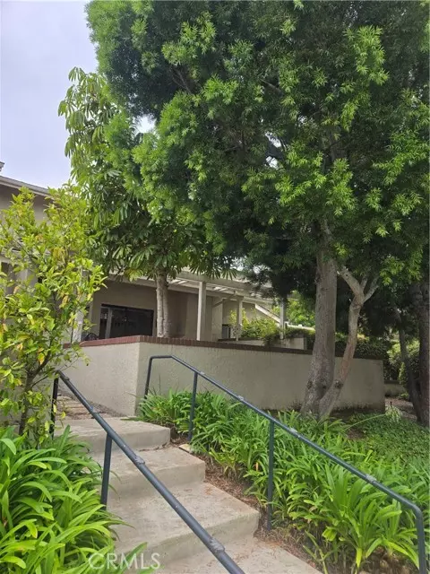 Manhattan Beach, CA 90266,21 Laguna Court