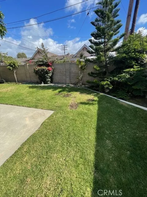 Huntington Beach, CA 92647,15742 Wicklow Lane