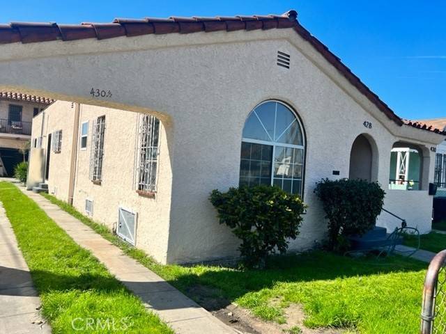 428 W 69th Street, Los Angeles, CA 90003