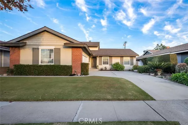 10424 Cary Circle, Cypress, CA 90630