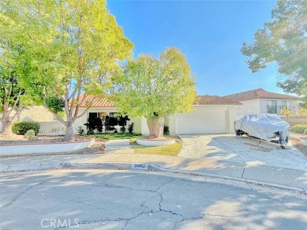 24862 Via San Fernando, Mission Viejo, CA 92692