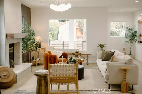 3274 Garden Avenue, Los Angeles, CA 90039