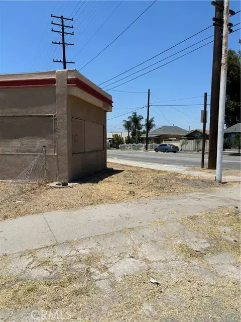 San Bernardino, CA 92410,1003 W Rialto Avenue