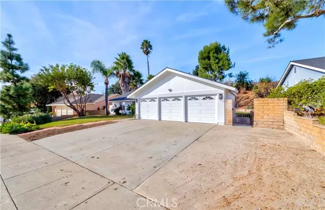 2217 Camino Del Sol, Fullerton, CA 92833