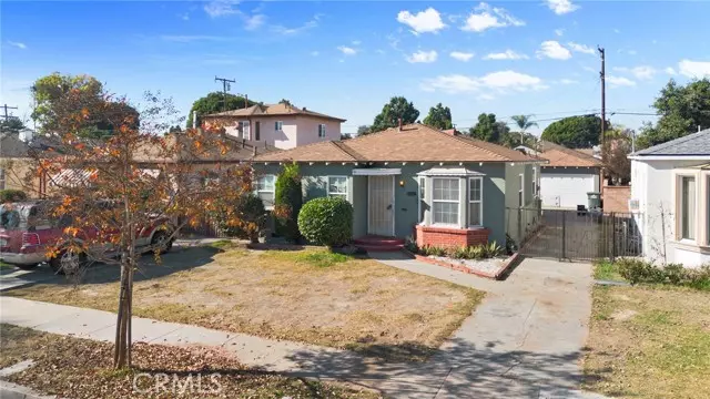 South Gate, CA 90280,10005 Annetta Avenue