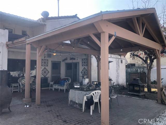 Bell Gardens, CA 90201,5815 Loveland Street