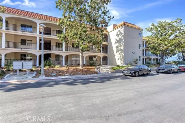 Laguna Woods, CA 92637,4001 Calle Sonora #3E
