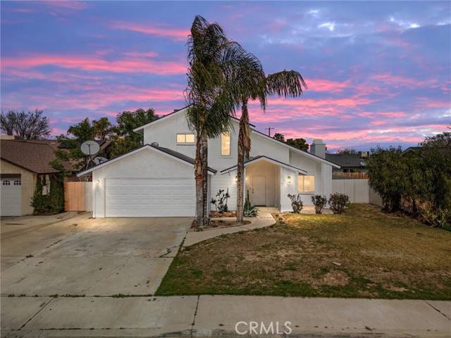 2100 Butterfield Avenue, Bakersfield, CA 93304