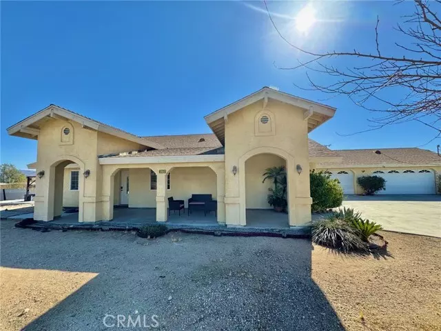 Joshua Tree, CA 92252,61773 Calle Las Sierras