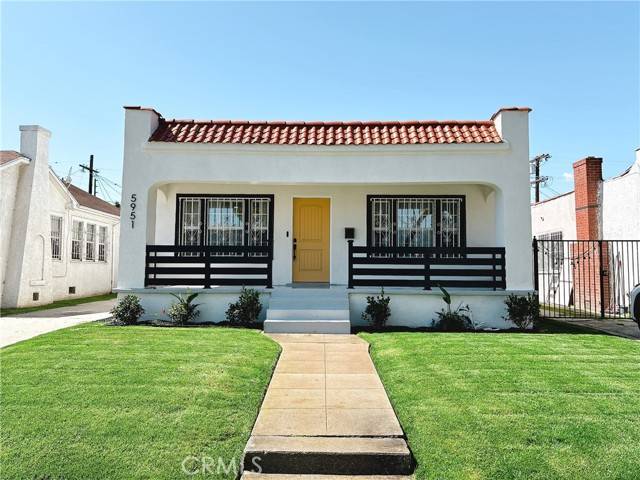 5951 Madden Avenue, Los Angeles, CA 90043