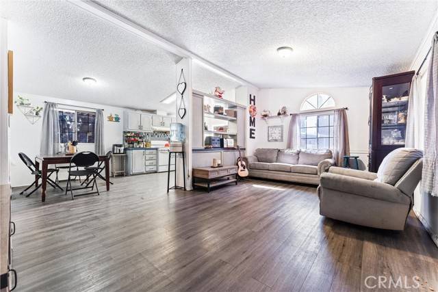 Eastvale, CA 91752,5800 Hamner Avenue #232