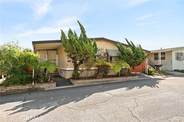 2601 E Victoria Street #173, Rancho Dominguez, CA 90220