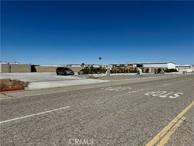 16176 Koala Road, Adelanto, CA 92301