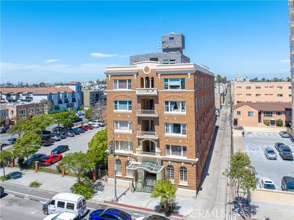 325 W 3rd Street #210, Long Beach, CA 90802