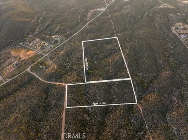 Hemet, CA 92544,0 El Pequito