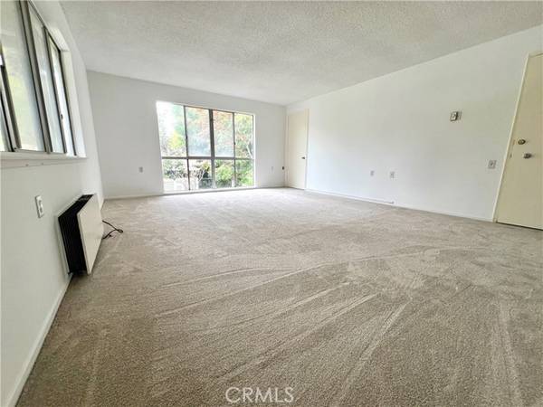 61 Calle Cadiz #Q, Laguna Woods, CA 92530