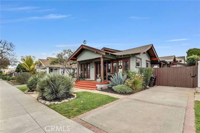 Long Beach, CA 90802,524 Walnut Avenue
