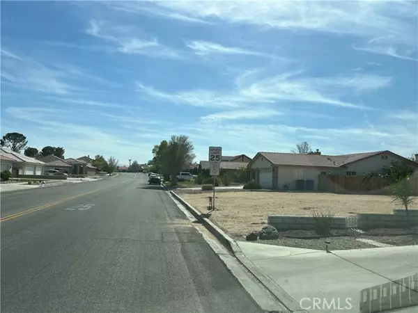 Helendale, CA 92342,27506 Silver Lakes Pkwy