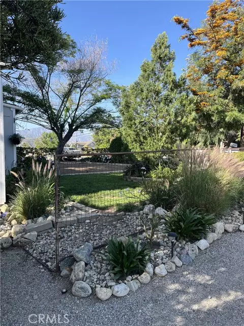 Mentone, CA 92359,1373 Agate Avenue